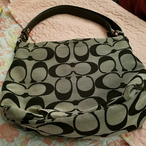 Coach - Picture 3 of 3